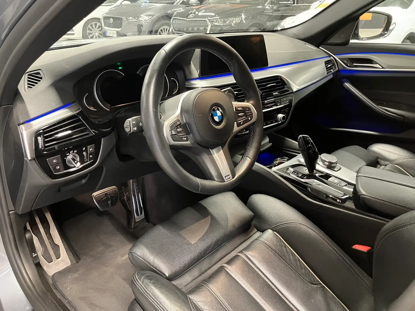 Car Image - 5J2hpzyboBL1XGmcxtAQeH