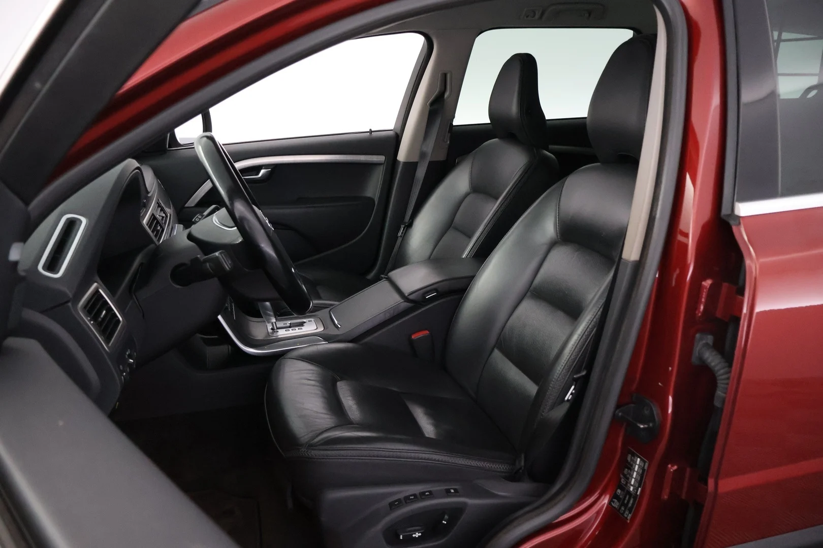Car Image - 4tXisYY7eLR5brQA3VMGpx
