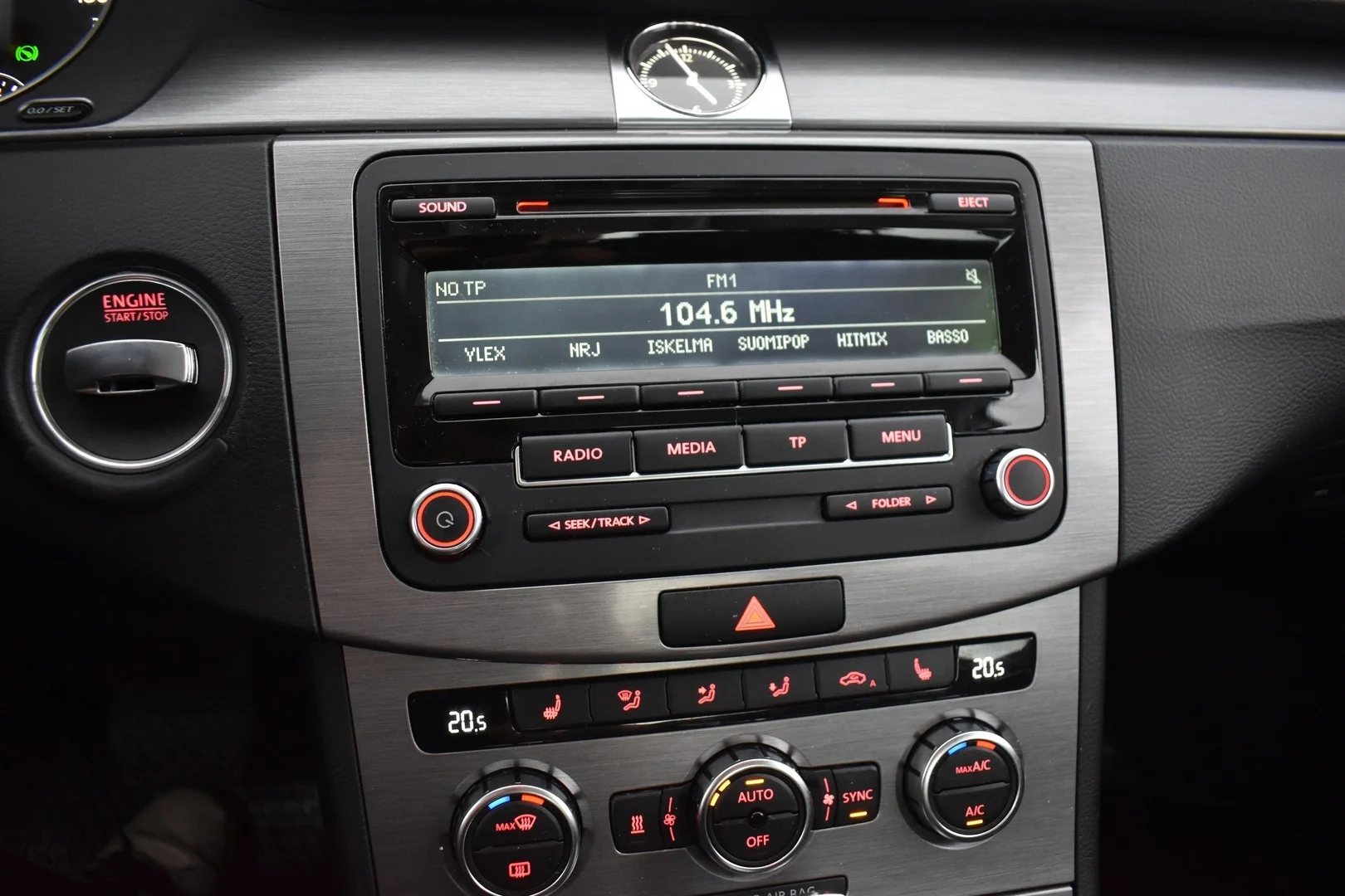 Car Image - 6O05LrKUUIFE8aZ01B2iI9