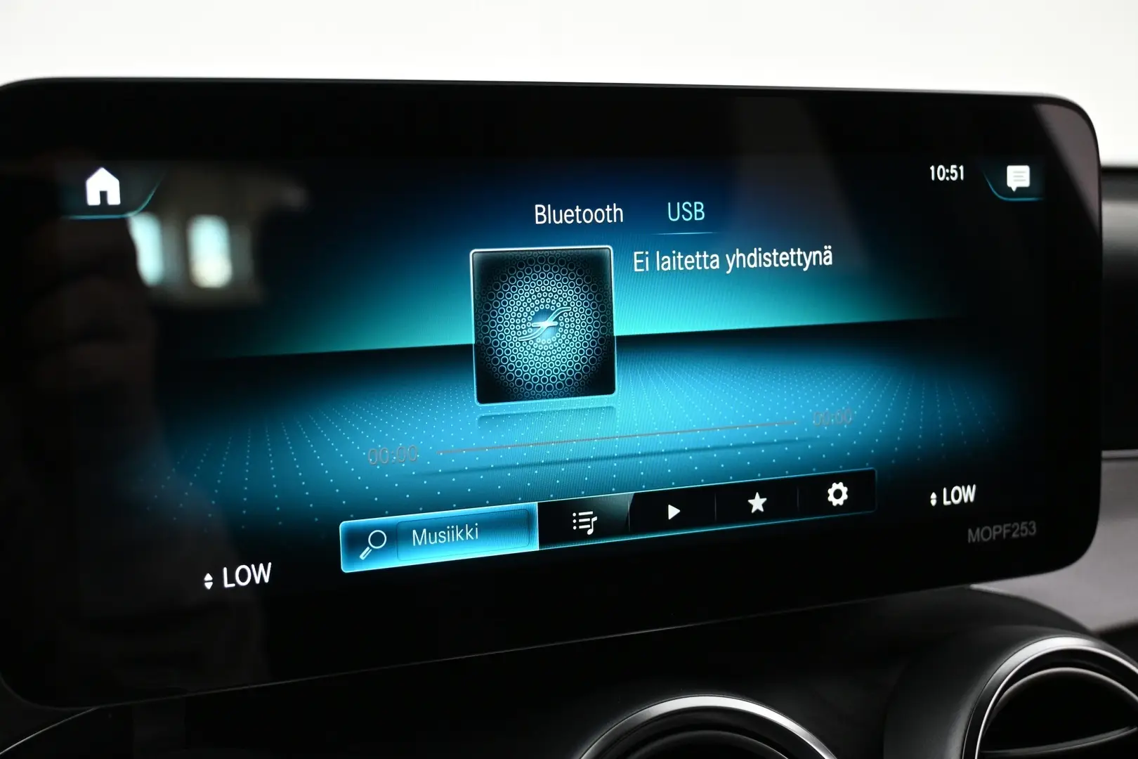 Car Image - 2uKYOb1PA8VtI5IYQP1jbz
