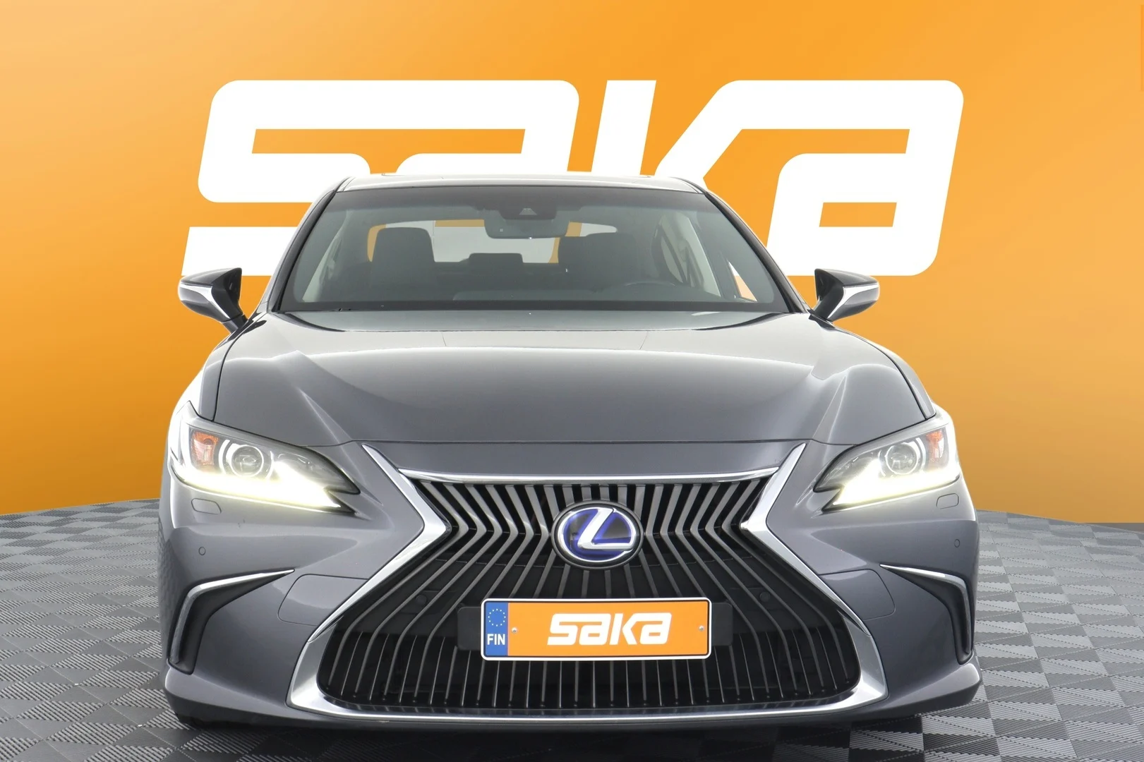 Car Image - iDVTGOn2b5sG4IIegPqFf
