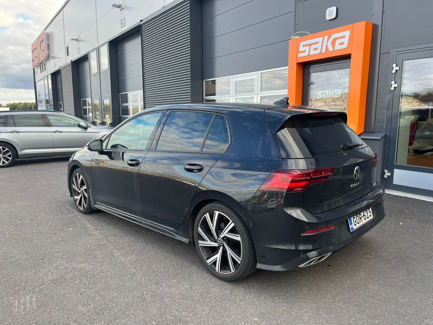 Car Image - 2C8Bemhi8bt1owWW0BPvwa