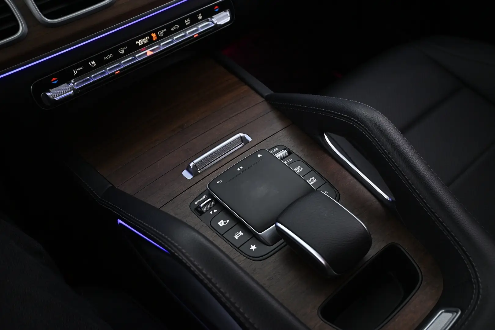 Car Image - 3yXzaTY9WhU3NcIvQtpD0T