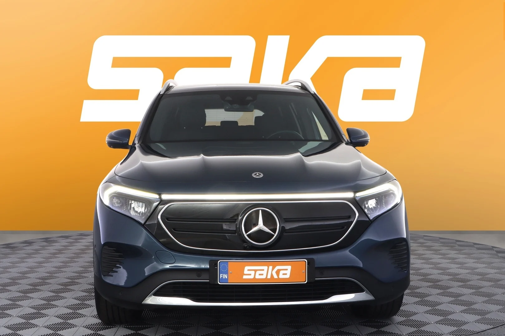 Car Image - 1iQSBJdYqNih1xdcP6XMuL