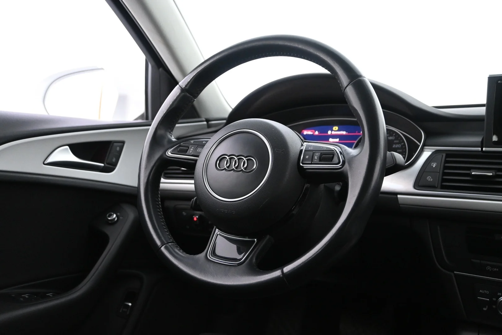 Car Image - 7HnoZ6TKXAkMNlgcGKKLt1