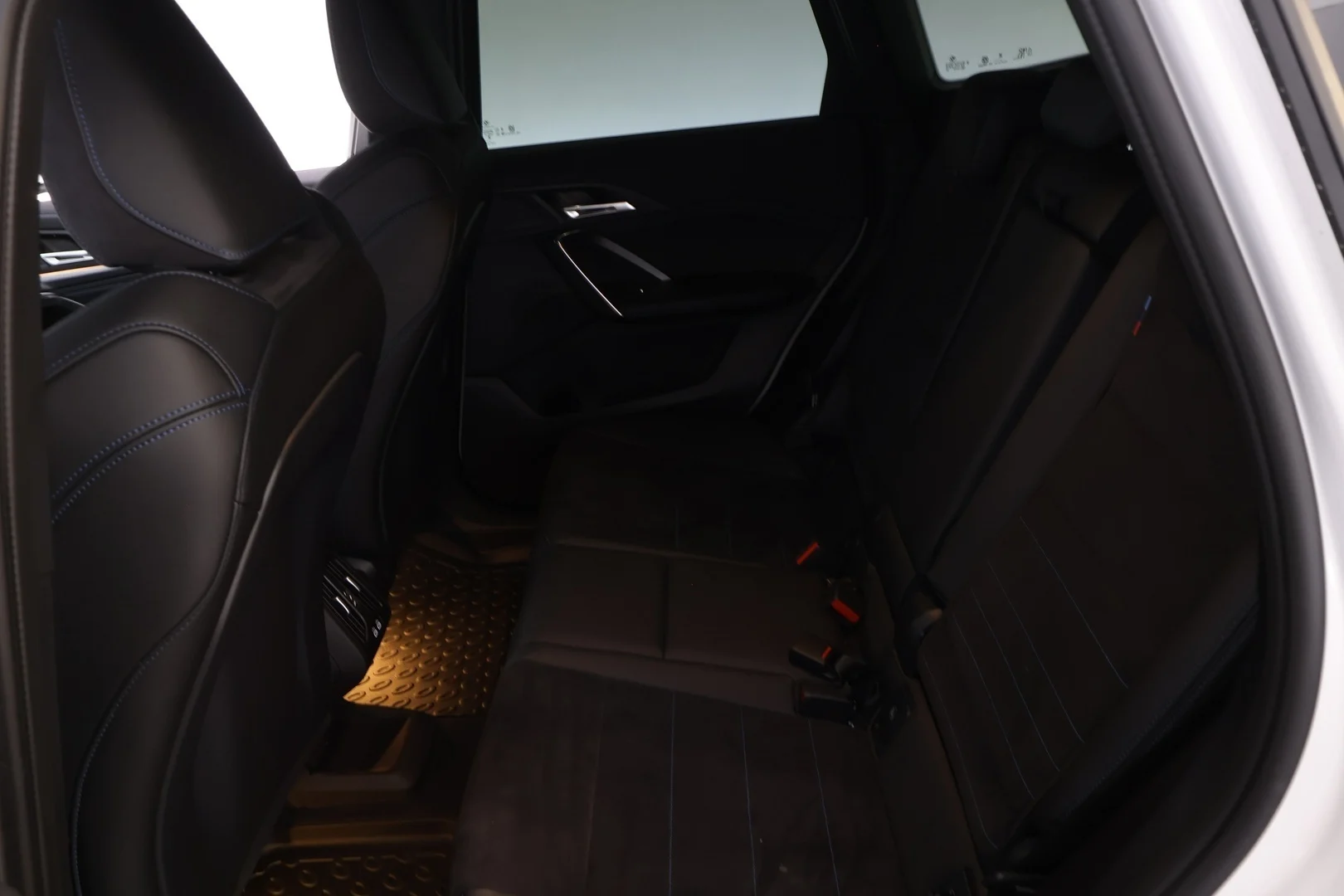 Car Image - 2EaSxJPCj7TNZoWyPmXvUn