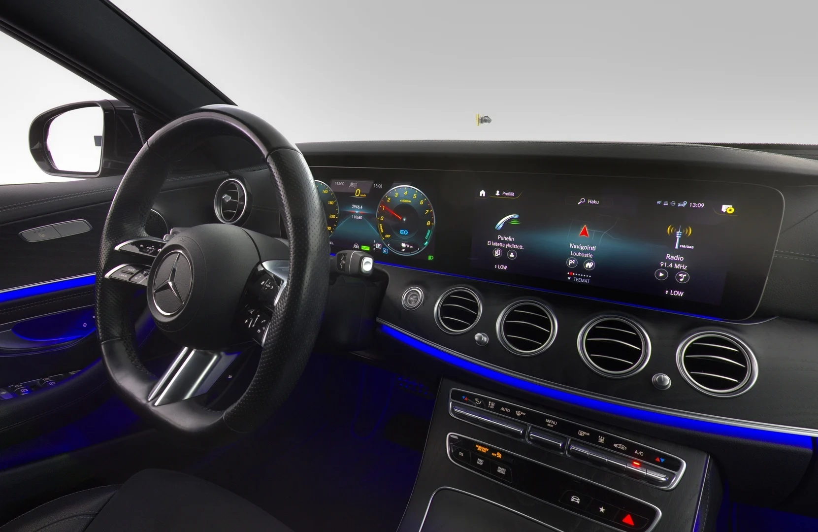 Car Image - 1Zfshb6GMeyatbch5xtbsX