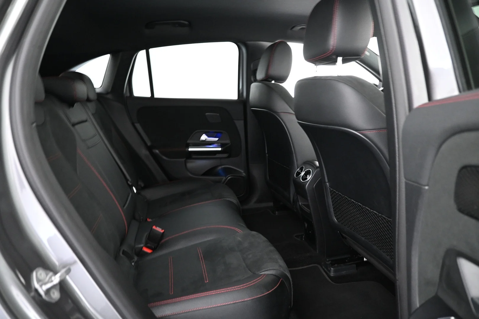 Car Image - 7r0ZUUwW10CieONI8LrYAX