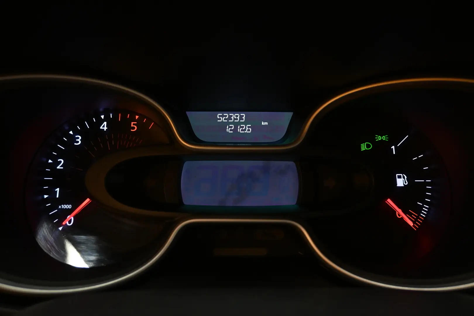 Car Image - 66vZNnDRtU6MpnMYMzmktt