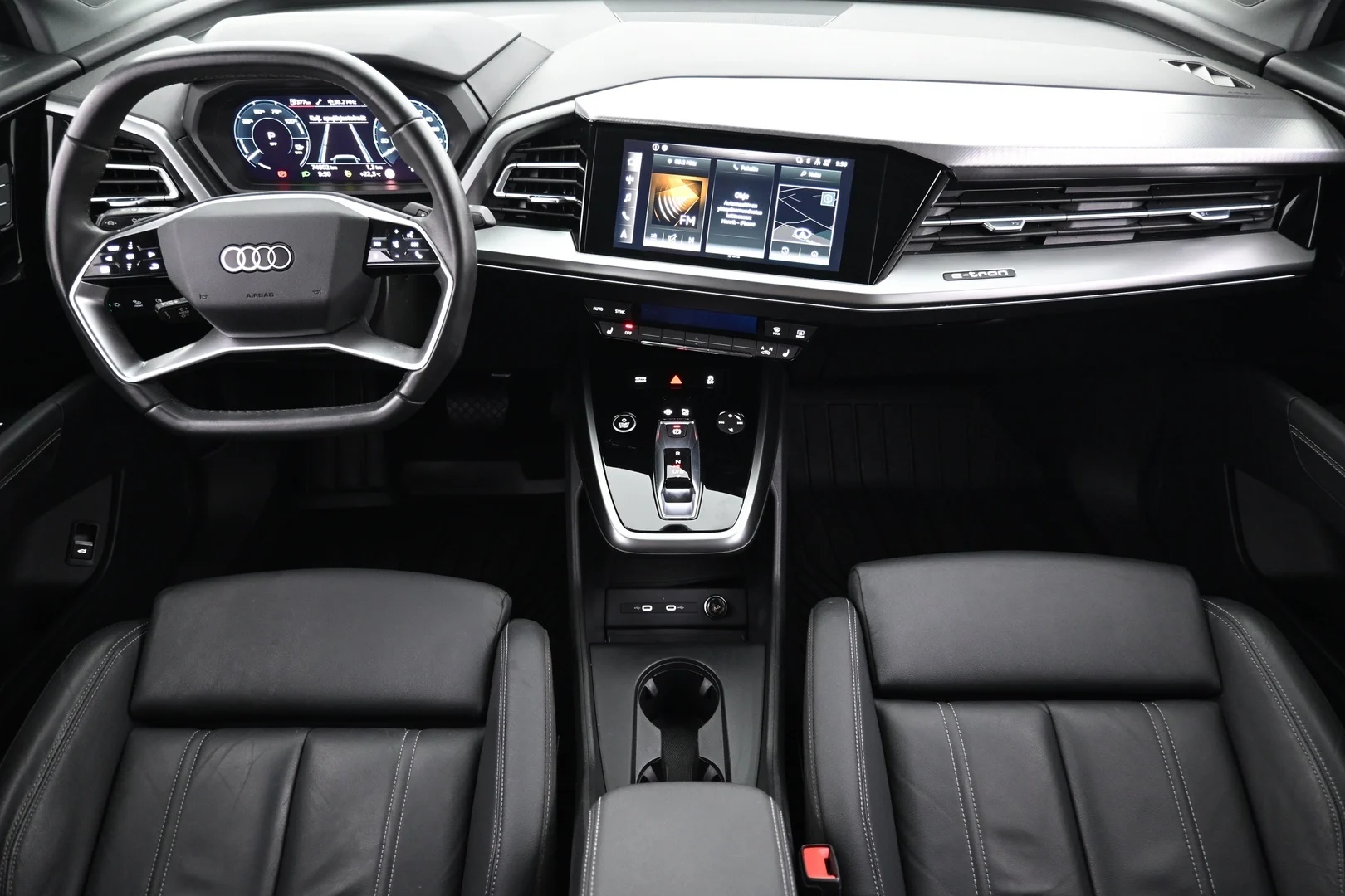 Car Image - 407dLur7D8zhgMImtNDlmB