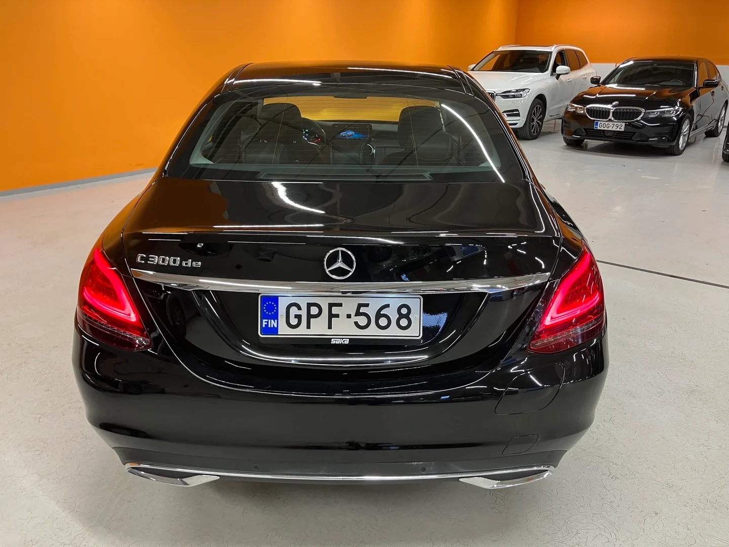 Car Image - 15lHdh1nWrg33rqqI5Tkil
