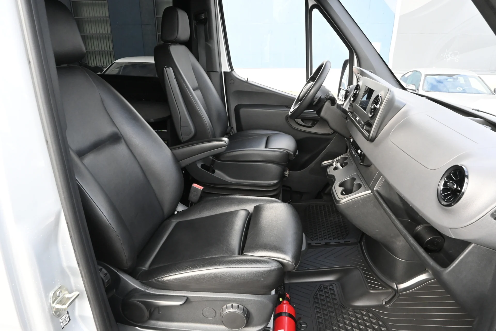 Car Image - 3Rqm96Ah9PfVQYtbj1vasi