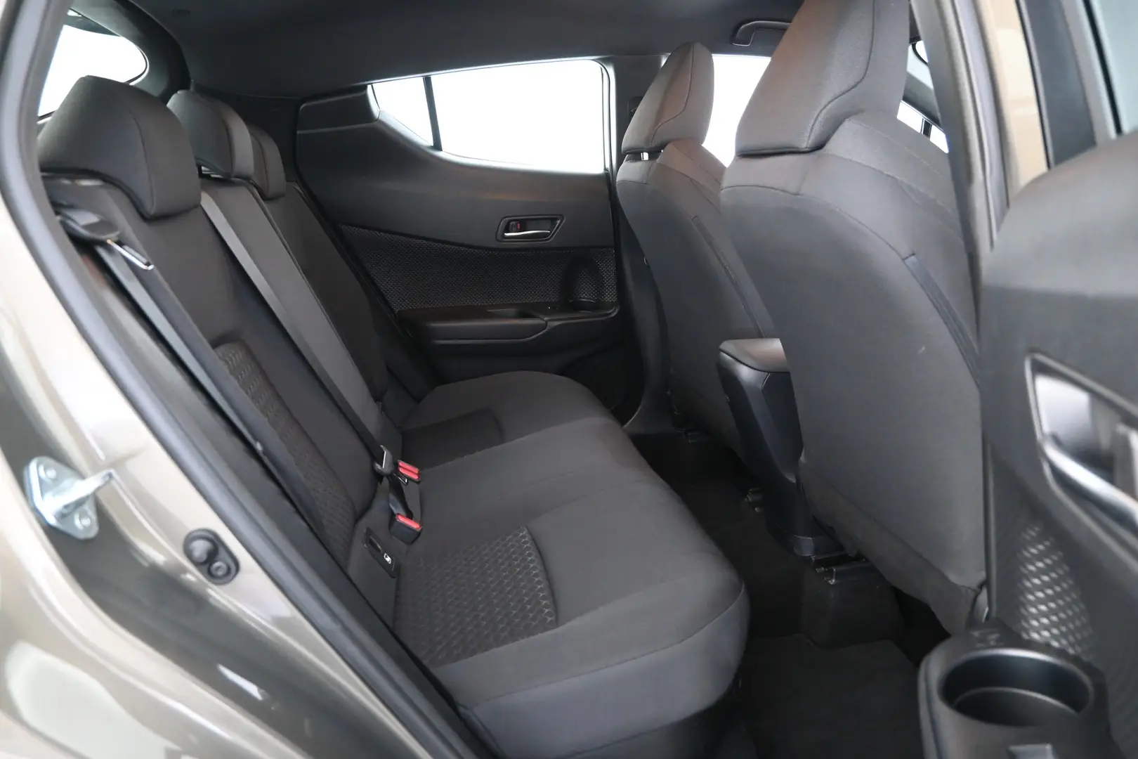 Car Image - 27S5phGDQ5XmIwssvdHZ3b