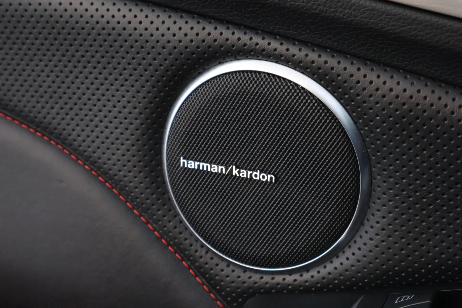 Car Image - 4Cq0nqQN7TJqF3j85quyHQ