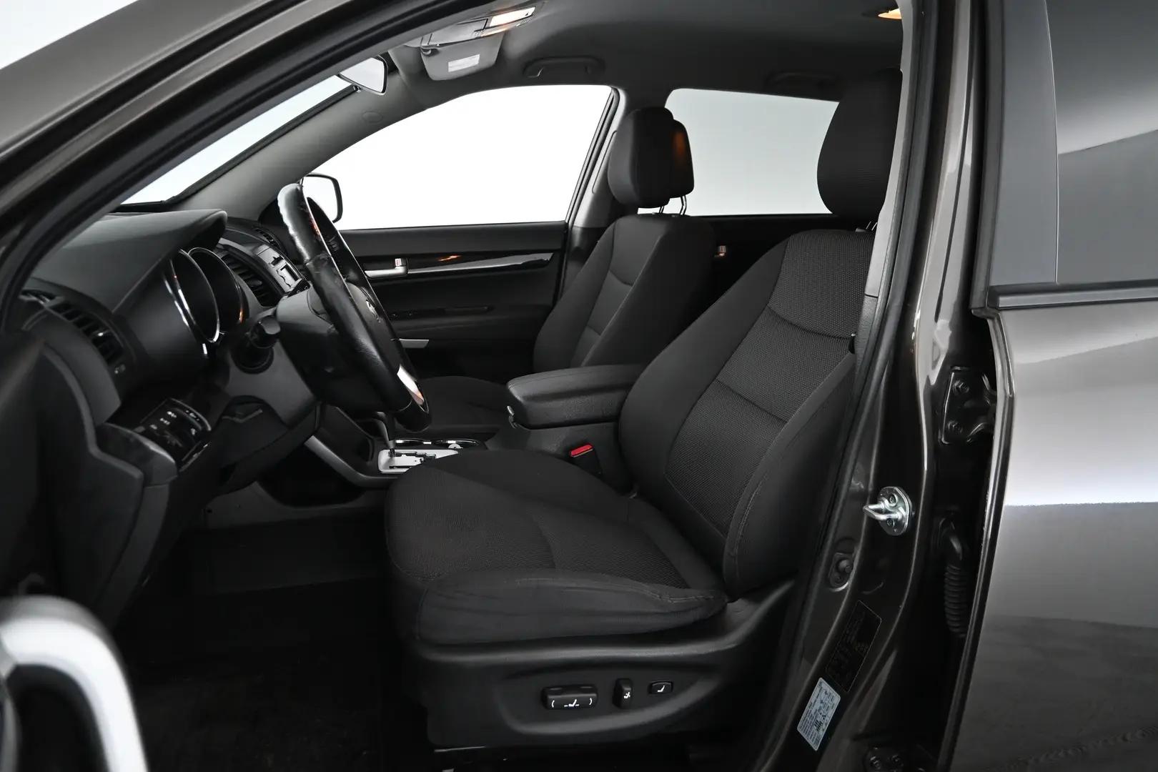 Car Image - 27xjf2TPpVvyIFDcXqJ9LB