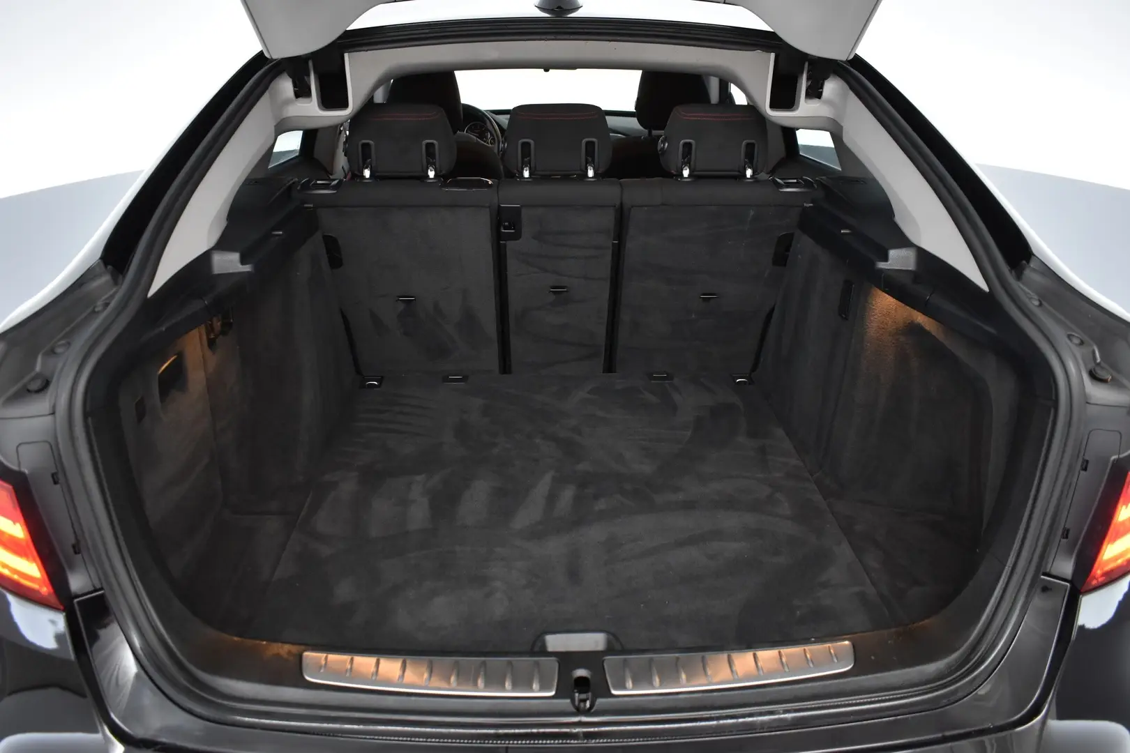 Car Image - 1E5nQKGG1x6grvhHH9x90E