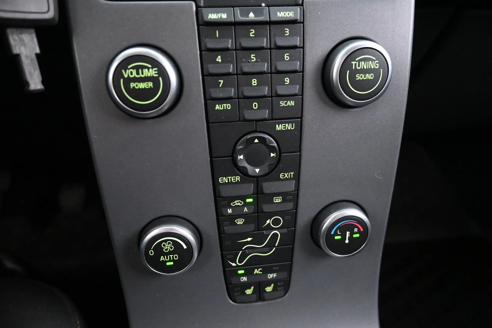 Car Image - 3drhiW24Ziep6eSpZNSx6y