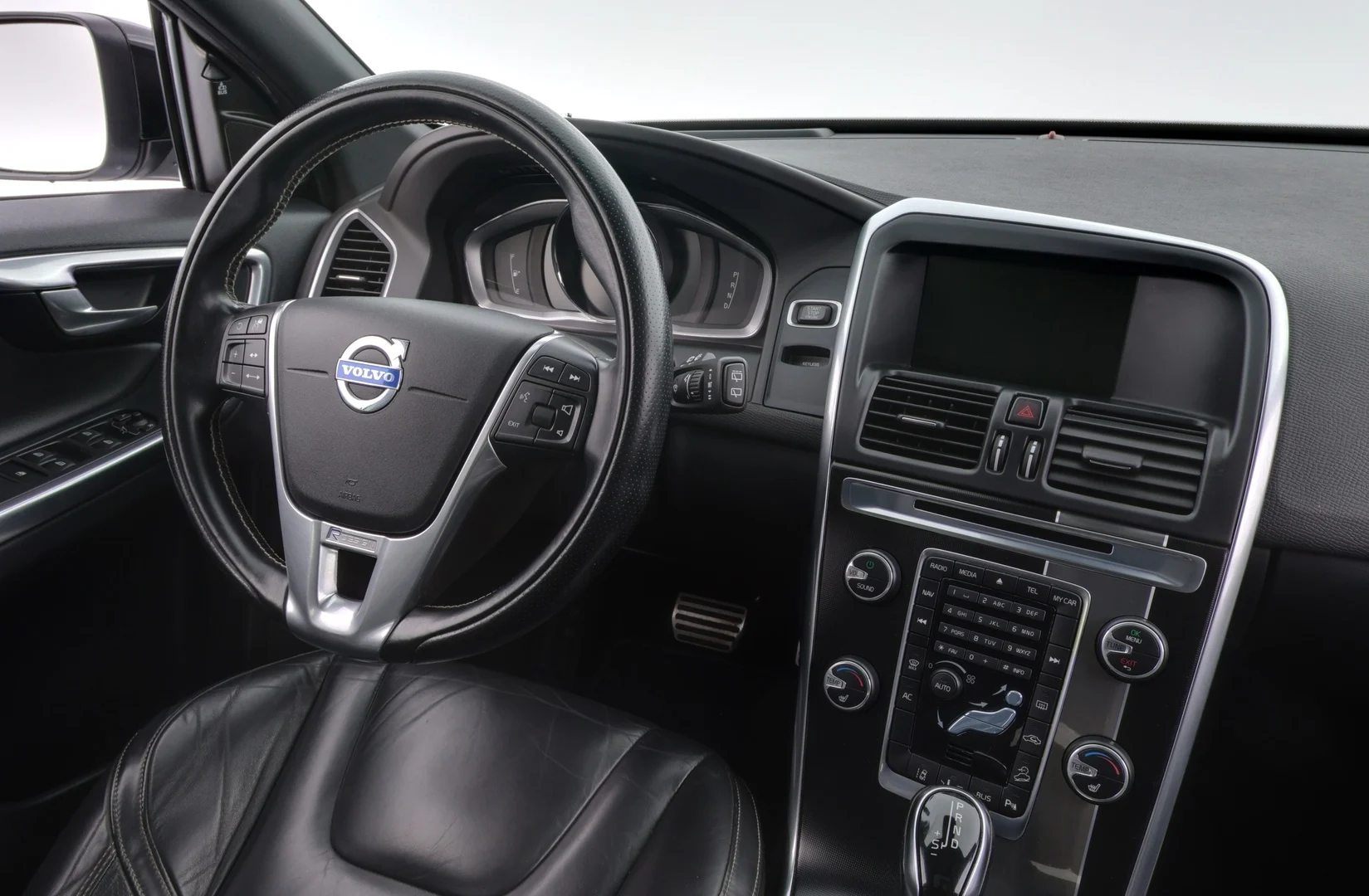Car Image - 4ZpPJsIAVET3JzhH58Wjhb