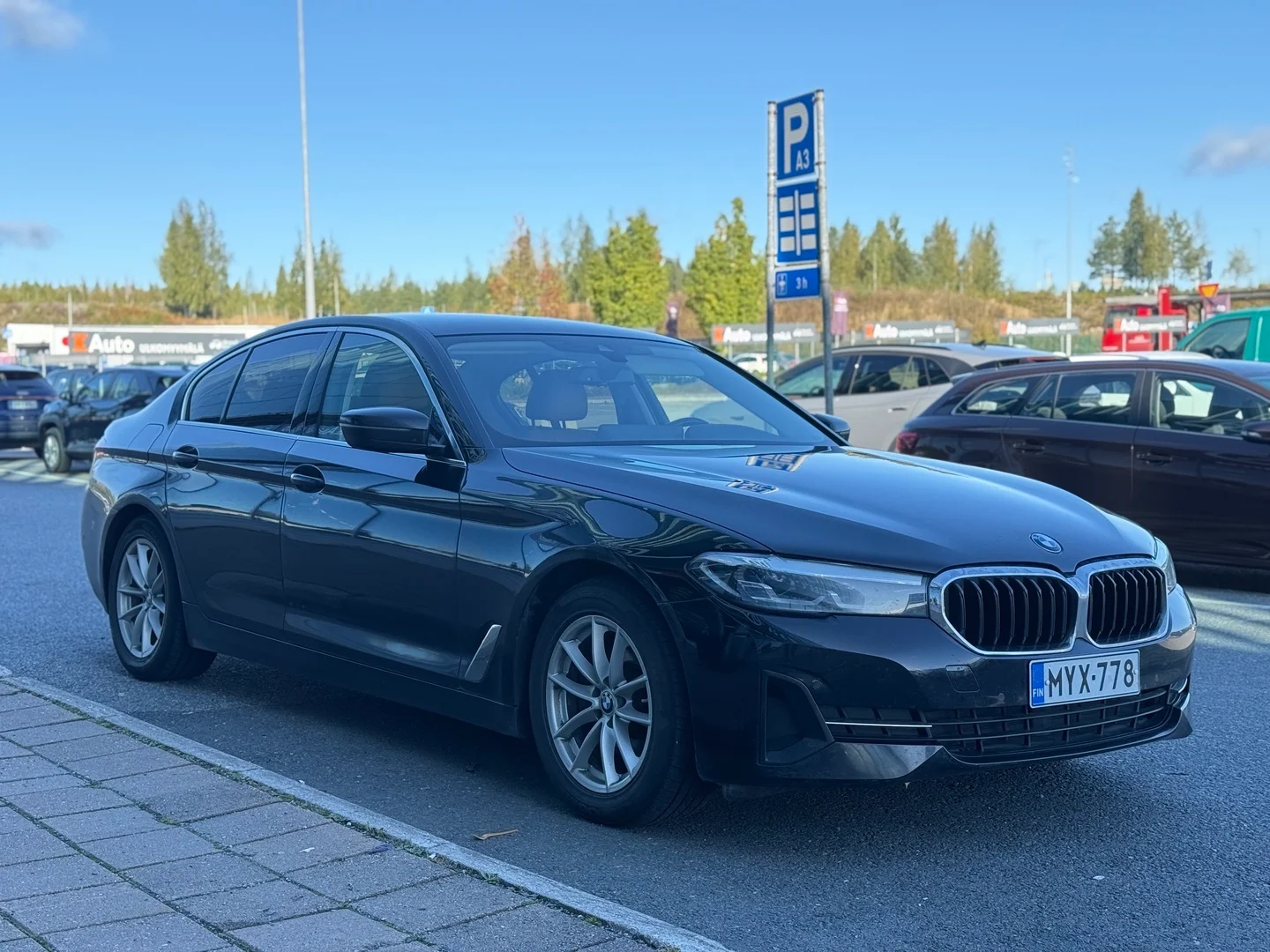 Car Image - 43L371HkZeAGhZwV3jnLH