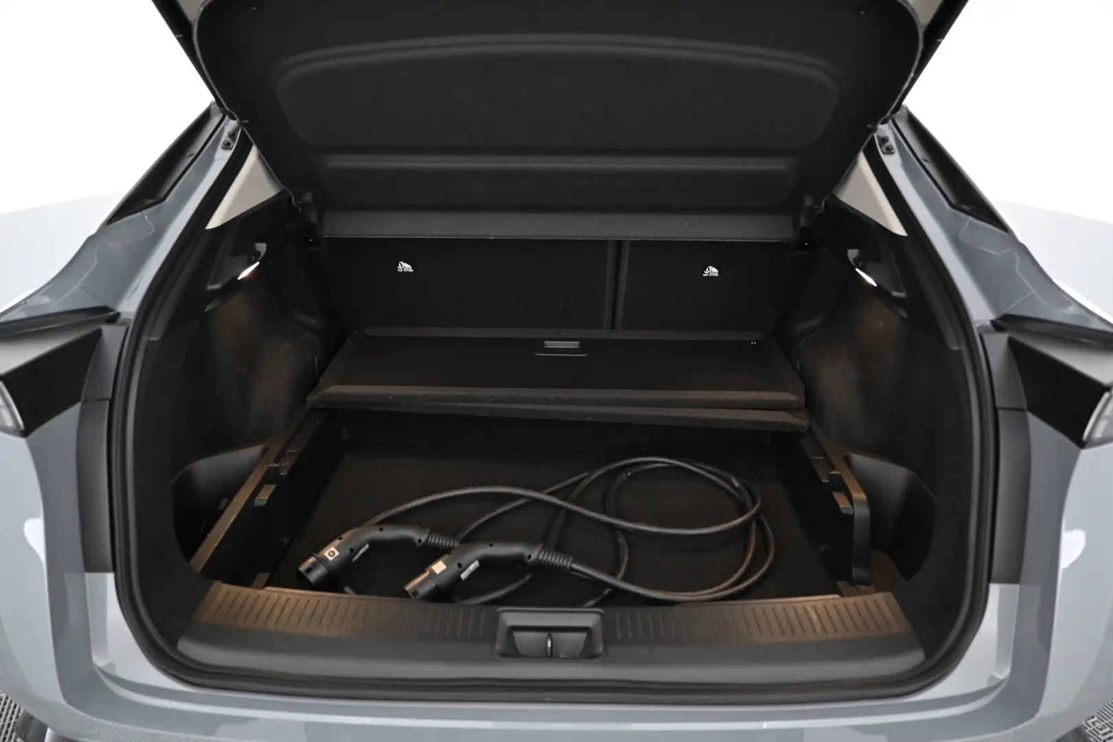 Car Image - 7lTWzN5Fi5VDfxkbe0CQ7h