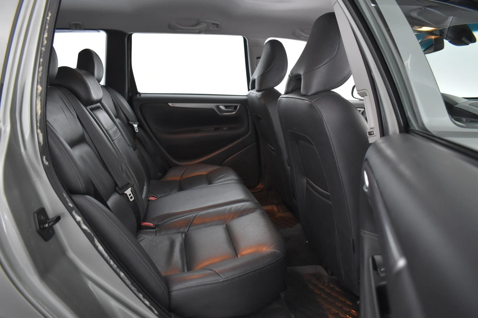 Car Image - 5g1S1ZvTTghKaqMg5p9FuG