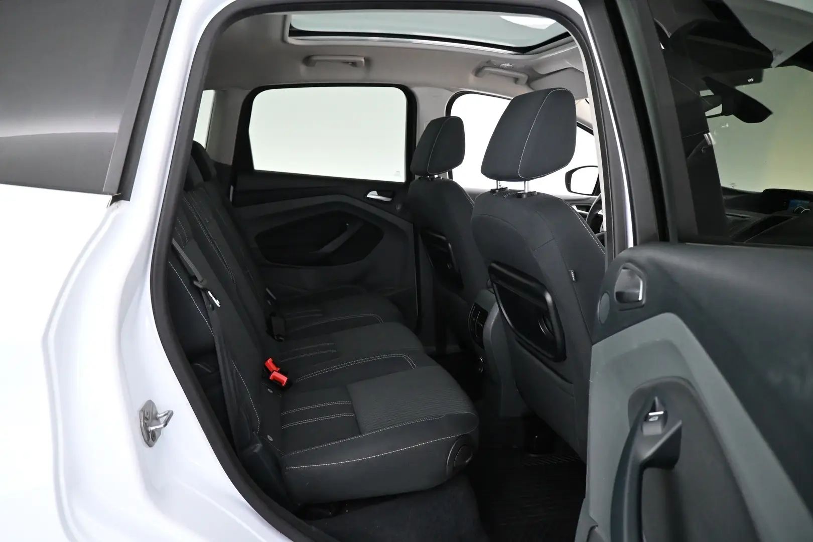 Car Image - 7BR2wxNDsL0M02rDS8i3Hw