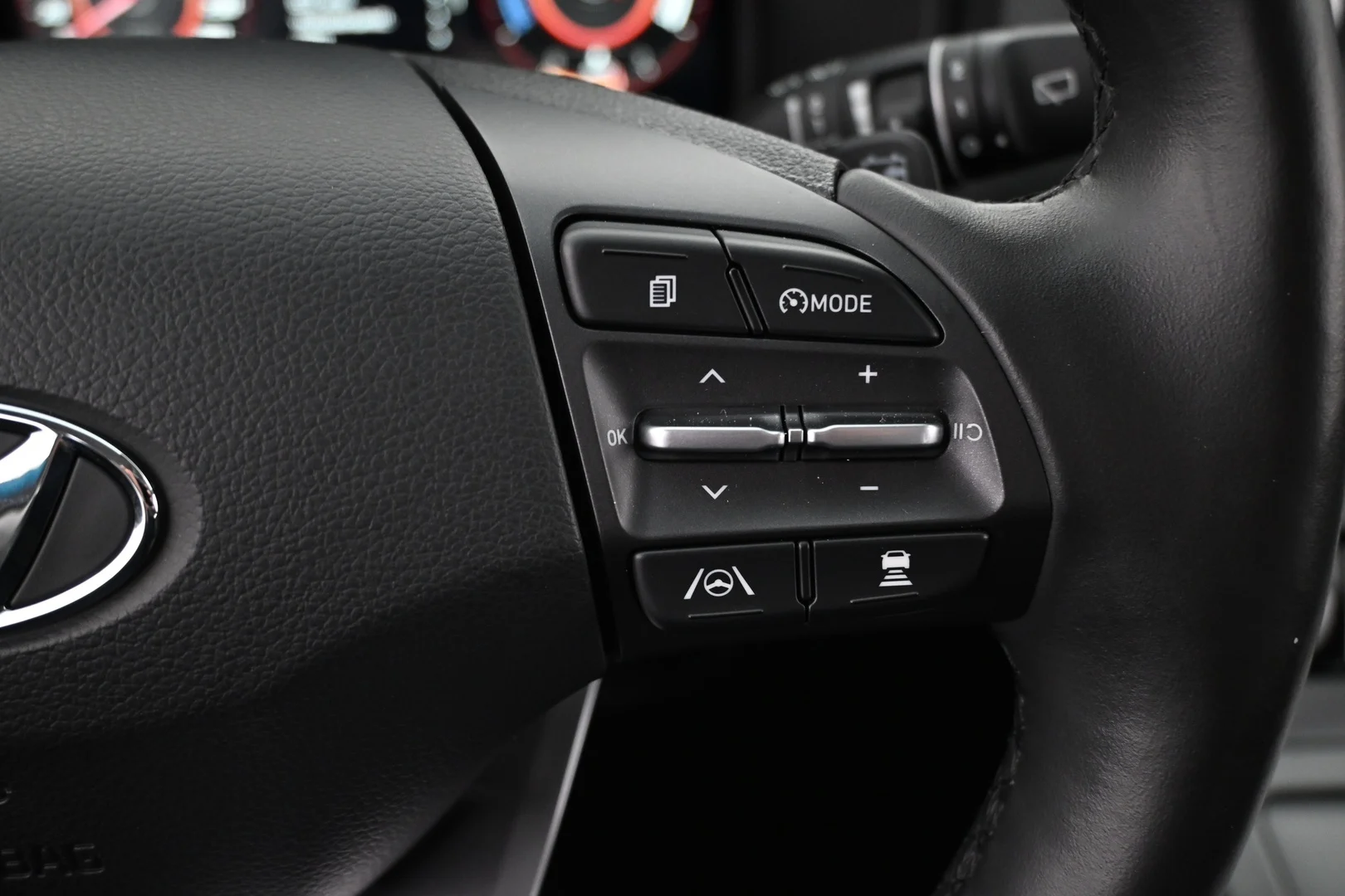 Car Image - aVA7qTnF3aU7gqFxGTAwt