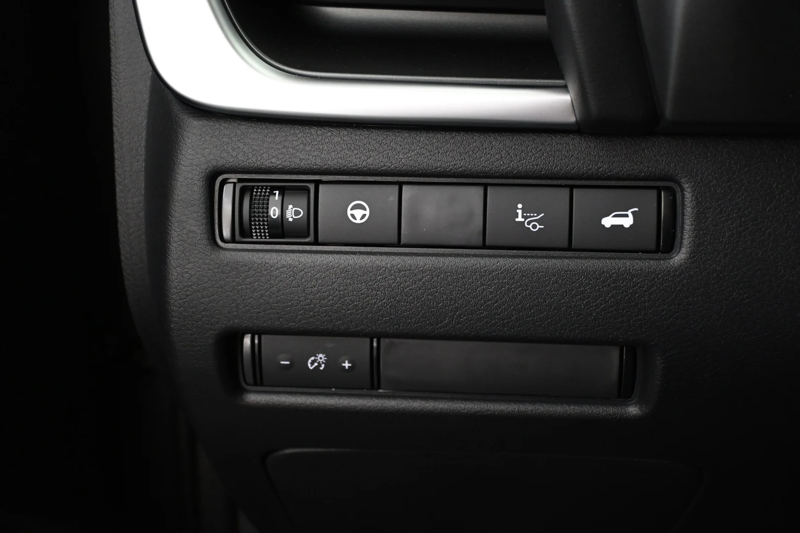 Car Image - x4mpE3EotVXmnU7vCIrCu