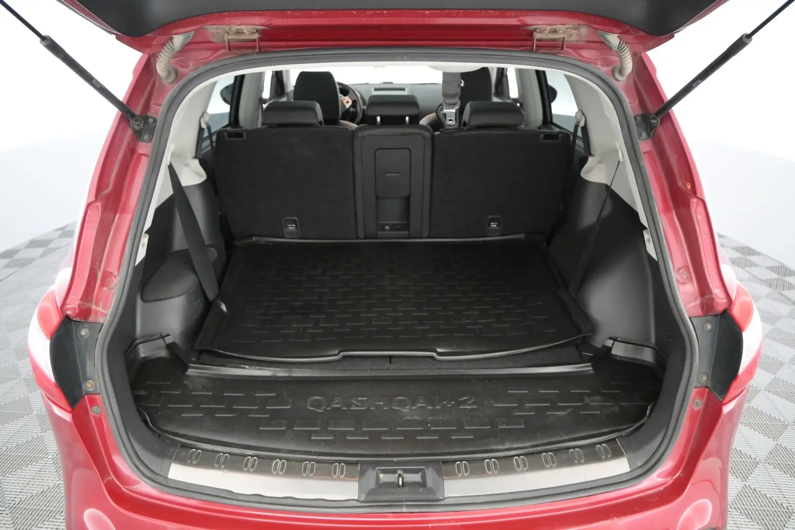Car Image - 4NkgtXAYz6mS4OVT8l5kBo