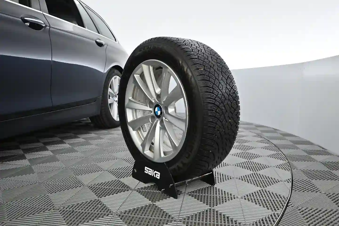 Car Image - N9YC44xhS6cgCFDvBwwuz