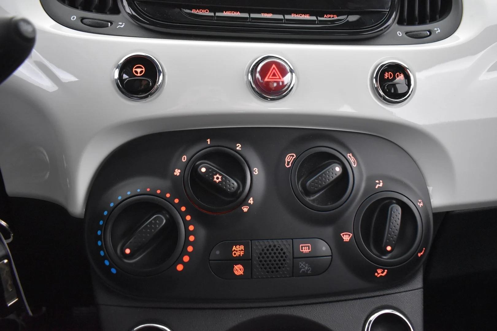 Car Image - 5Bnc0J8KgiT0DnTj2lmCXq
