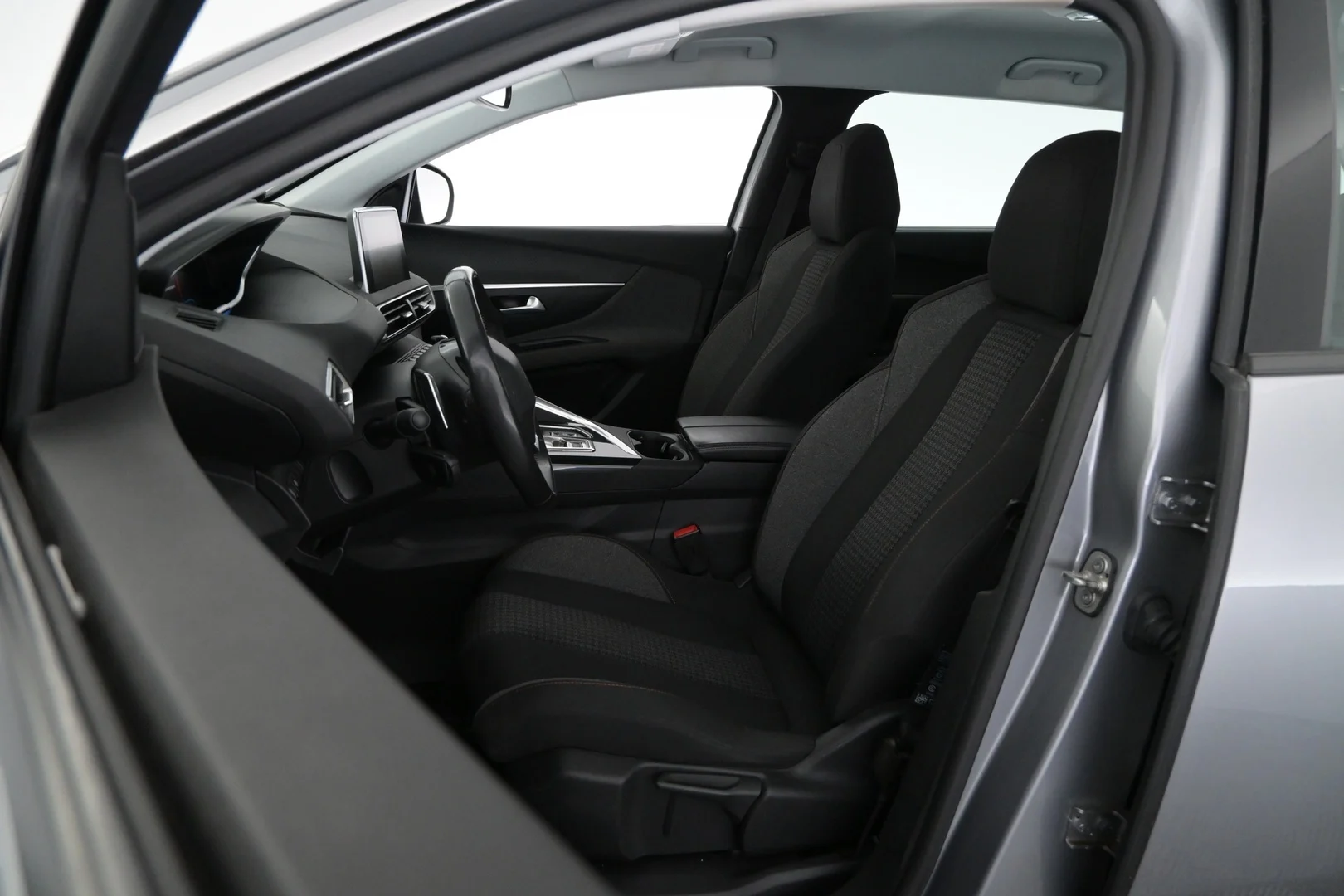 Car Image - 3AFxmMSgORtKZpVlhjvzaL