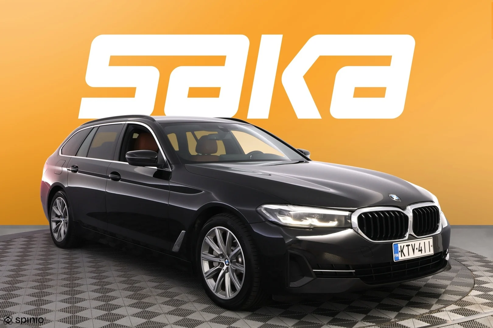 Car Image - 4GJHEKJGbCQ1b1amxKUX1y