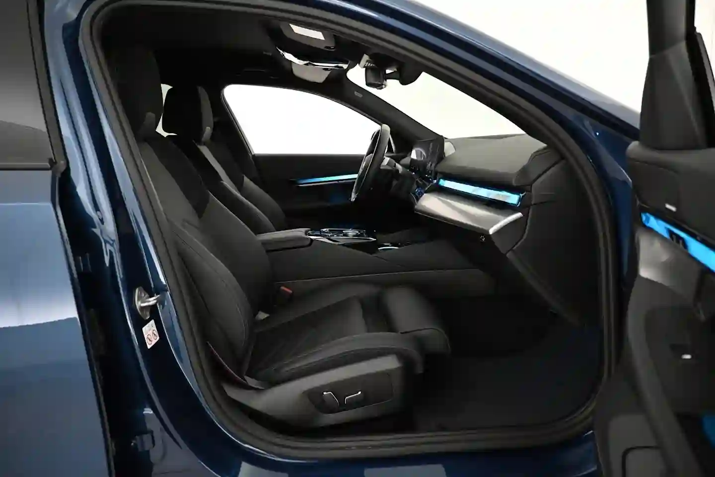 Car Image - 3aDDsRLO4cHb4KjqKOoLMN