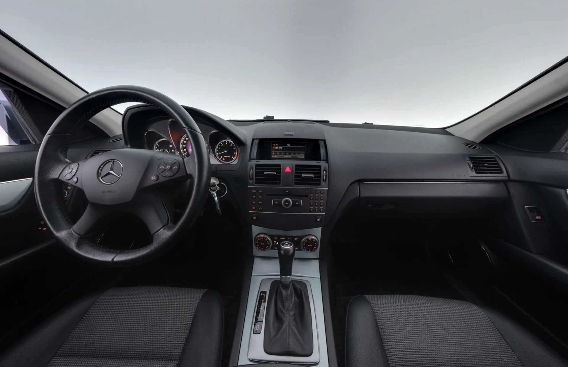 Car Image - SMsHdqU7bju599gQTtjmp