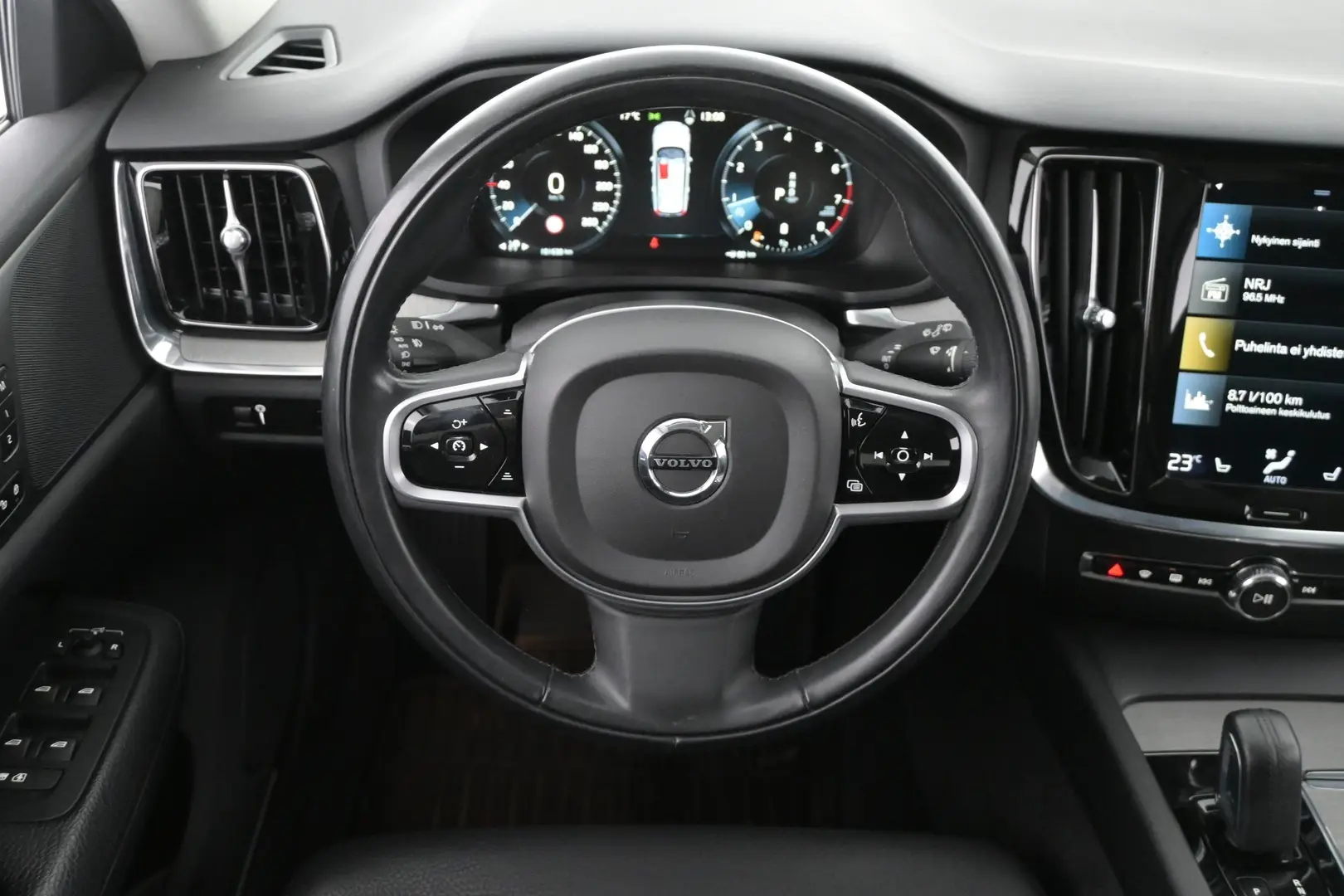 Car Image - 6xBq4B4hWNFwzxV7iS1zg4