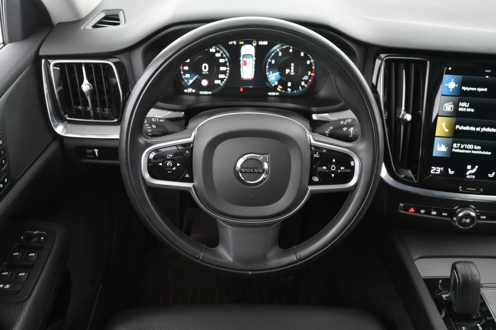 Car Image - 6xBq4B4hWNFwzxV7iS1zg4
