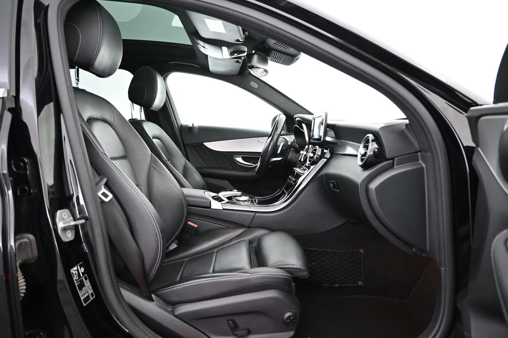 Car Image - 5I6QvD6NHEatTZWDhsLR91