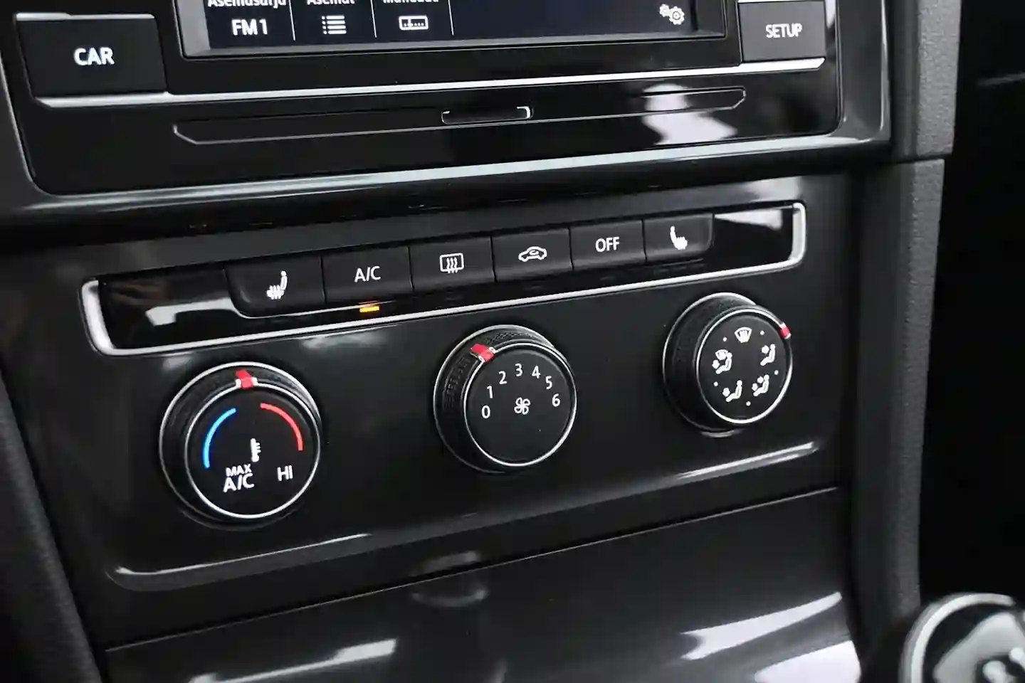 Car Image - 5YxZA9G4IeALDXHZgMwjIO
