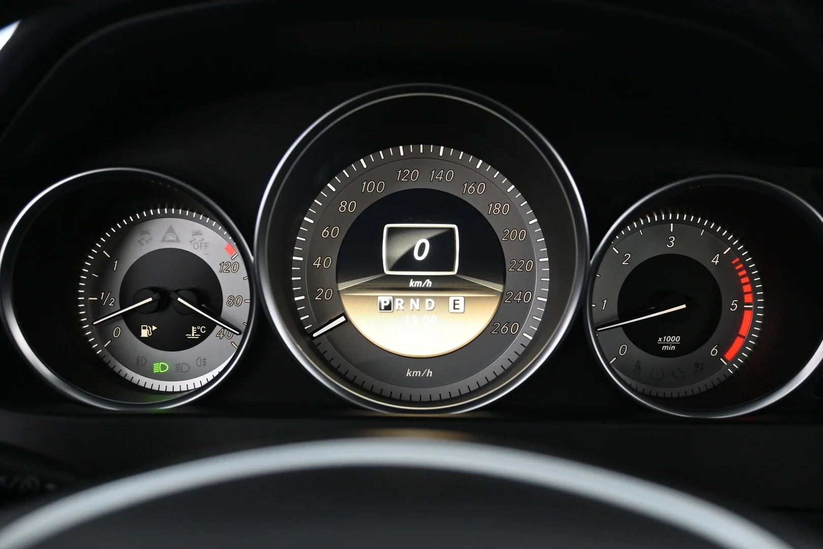 Car Image - 2pTcXg2g7hdNx2bXrj6iFW