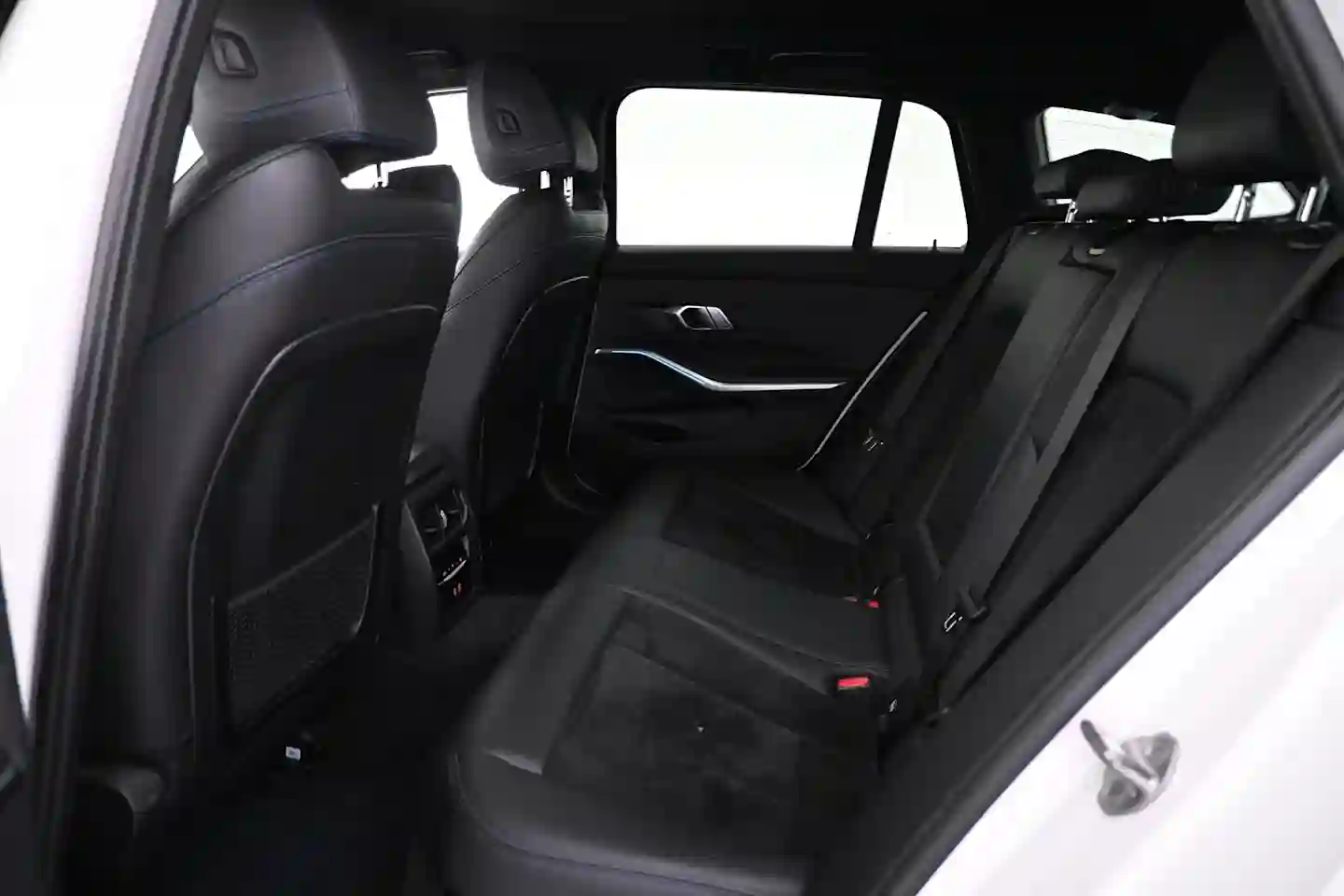 Car Image - 5dQzh3I62VDpS0U3tJAsmK