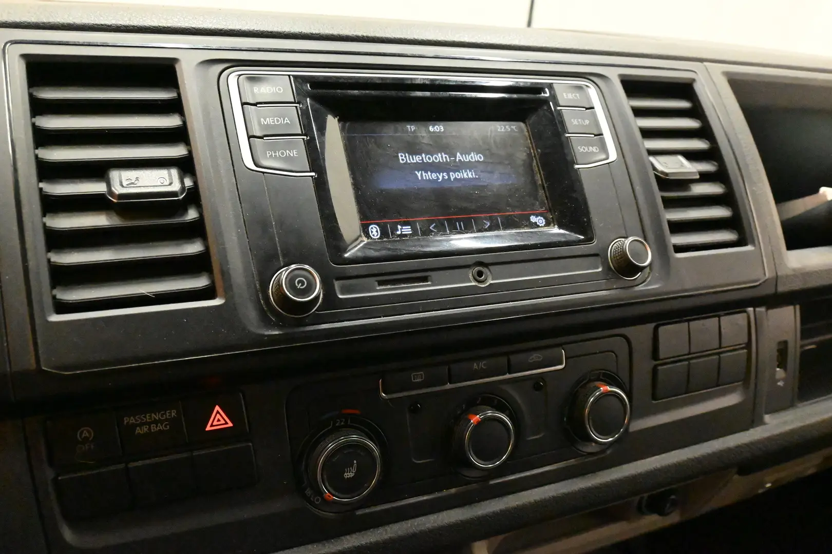 Car Image - 5Zf8FEIt1zA1CbnQMBqY06