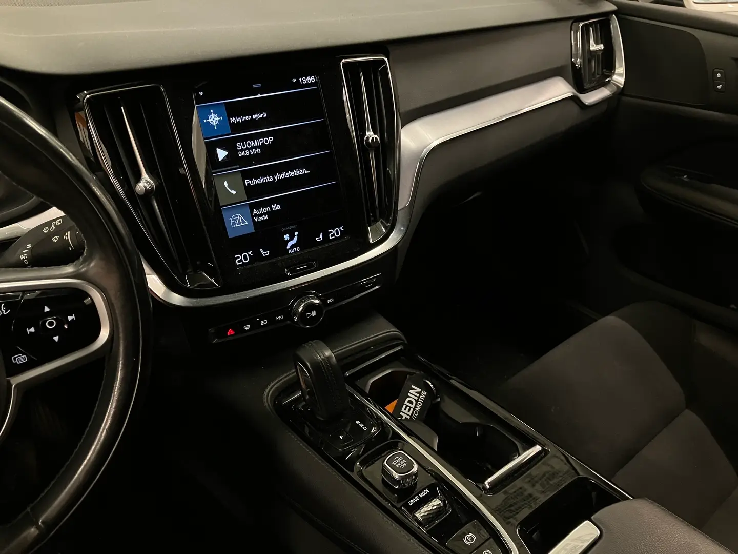 Car Image - uDDOUX4sCfxrj5MZD8XOL