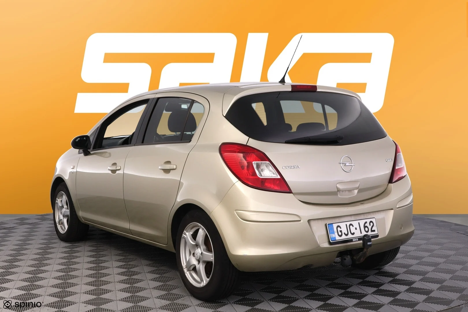 Car Image - 77W4pgDR2QLk4tqT1Q7qpv