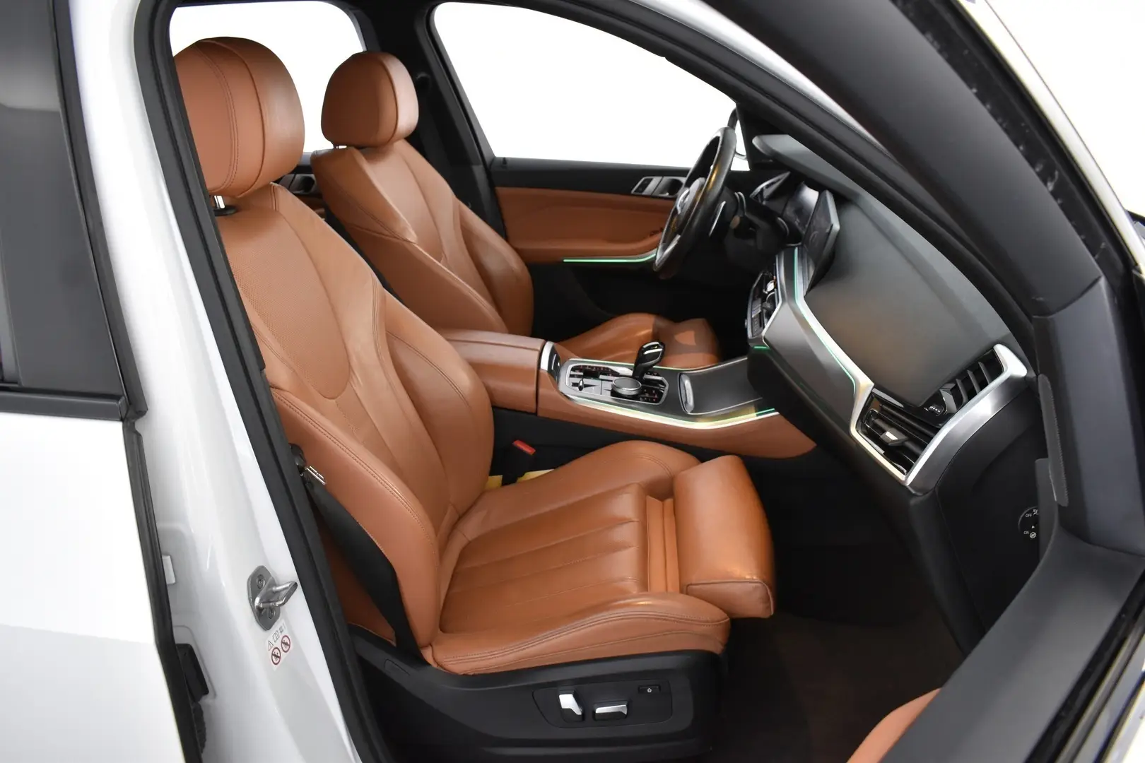 Car Image - 17swDDC0rSuYbhxdKYpnGL