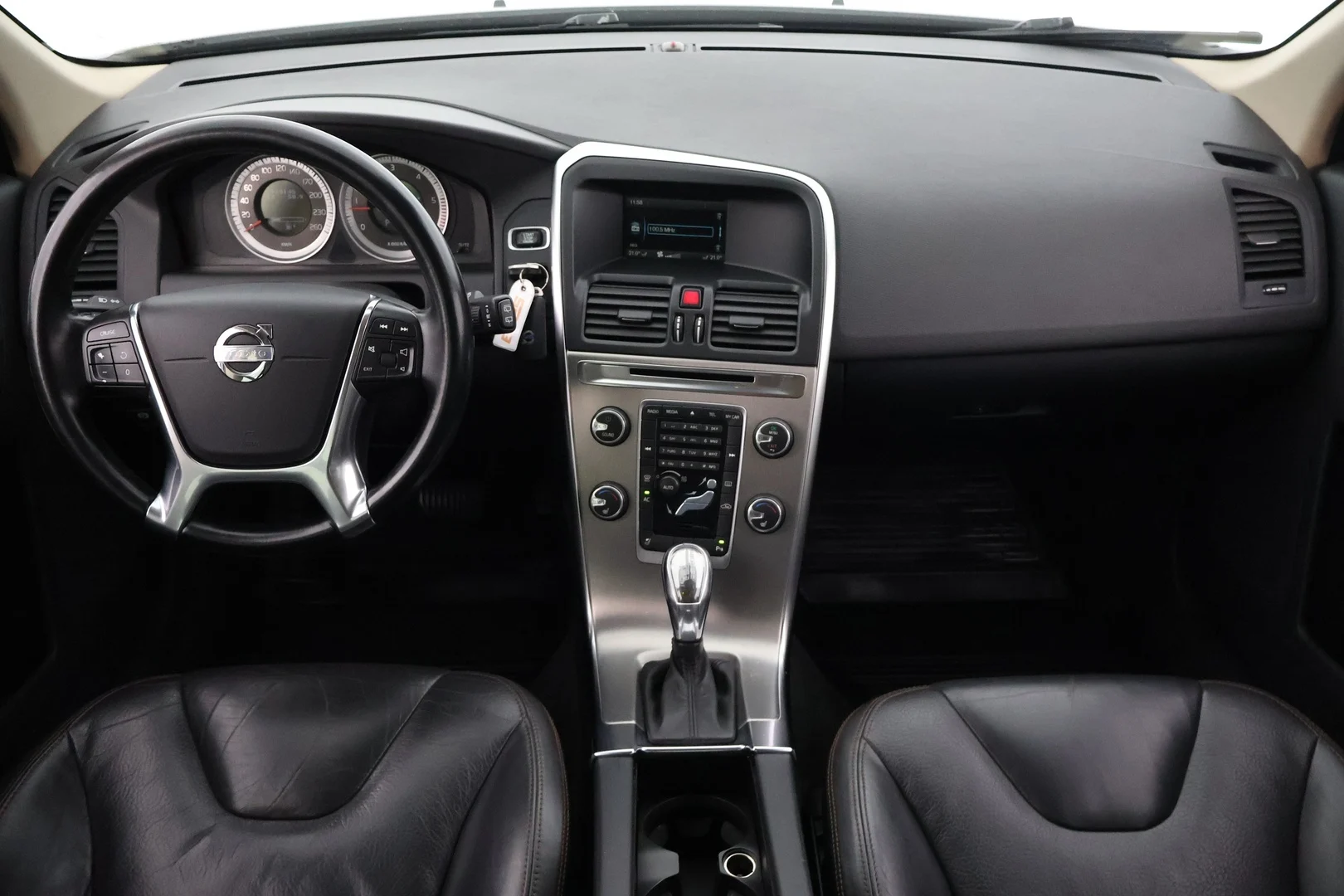 Car Image - 1sYHpltLxXCpxyI7WUO2Uj
