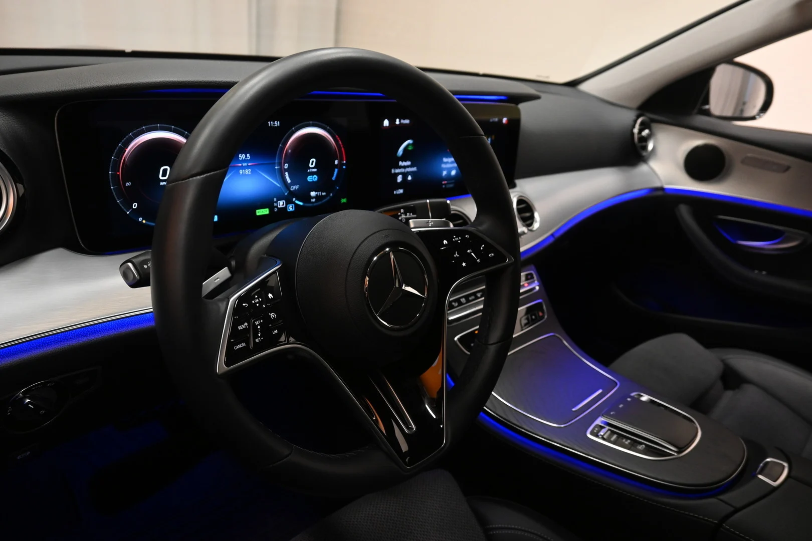Car Image - 7IZmJKec5XUAoQ4vNTGmJR