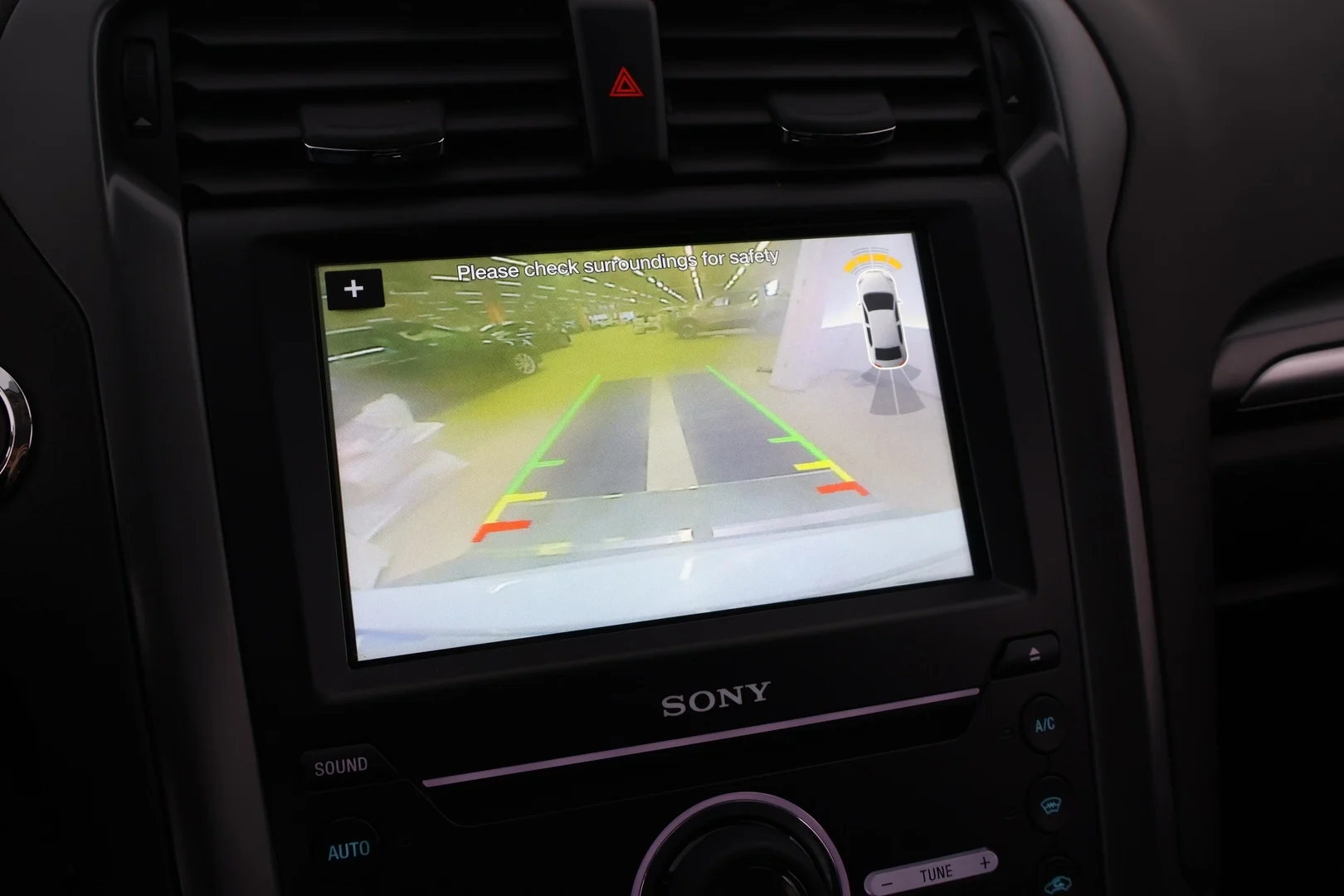Car Image - 5G723KLFhYW5ch2g9BLFhE
