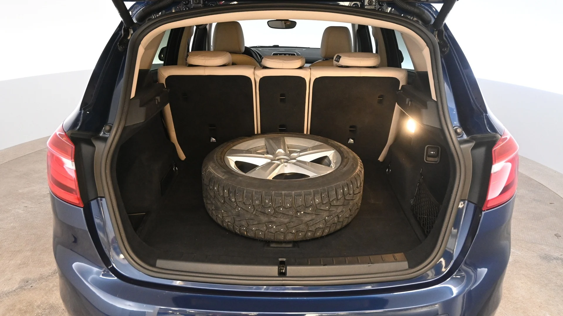Car Image - 4ceA7vHFjpf2b4BMr7hZ4w