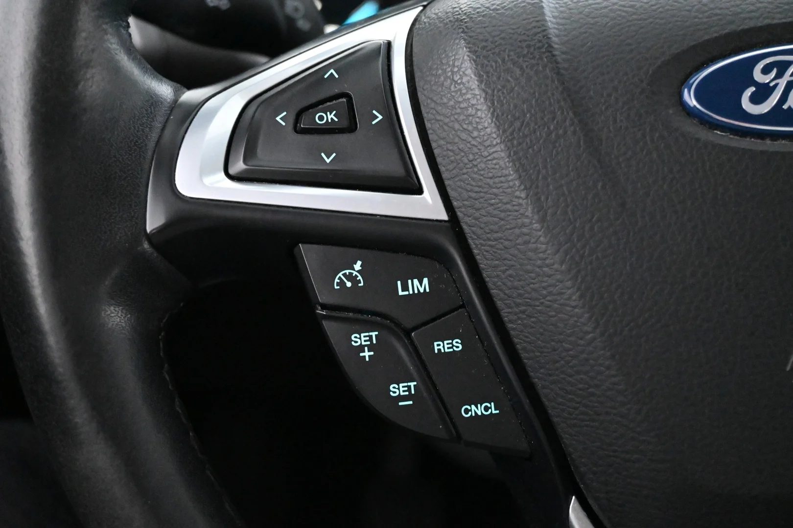 Car Image - 6fXmm6jfspcCfXrKNEWZcB